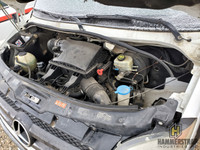 2010 MERCEDES BENZ Sprinter 2500 Cargo Van Mercedes MG5+MH1 3.0 L V6 diesel engine 5 speed automatic... (image 8)