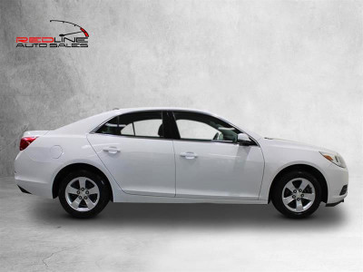 2013 Chevrolet Malibu LS Sedan