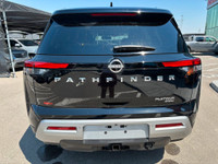 2022 NISSAN PATHFINDER PLATINUM | 4WD | ACCIDENT FREE CARFAX | 7 PASSENGER | REMOTE START | MOONROOF... (image 4)