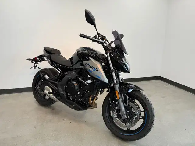 2023 CFMOTO NK650 in Street, Cruisers & Choppers in Kelowna - Image 2