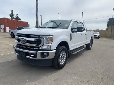 ENGINE: 7.3L 2V DECVT NA PFI V8 GAS -inc: Heavy-Duty Alternator (240 Amp),Four Wheel Drive,Tires - R...