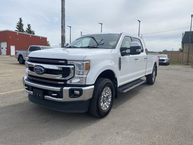 2022 Ford Super Duty F-250 SRW XLT in Cars & Trucks in Grande Prairie