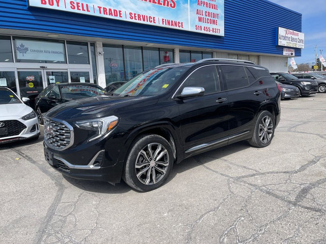  2020 GMC Terrain NAV LEATHER PANO ROOF MINT! WE FINANCE ALL CRE in Cars & Trucks in London - Image 2