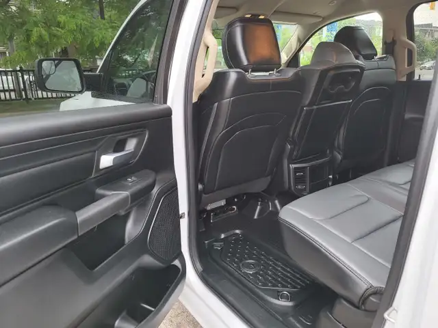 2019 RAM 1500 in Cars & Trucks in City of Toronto - Image 14