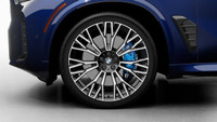 BMW Laval présente la toute nouvelle *BMW X5 xDrive40i 2026*. Une combinaison de puissance, confort... (image 8)