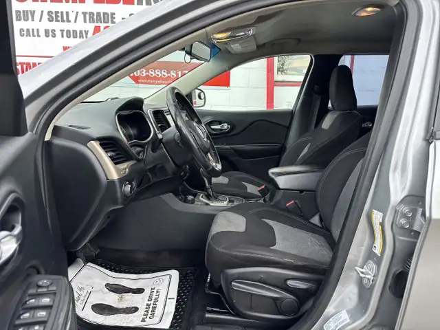 2016 Jeep Cherokee SPORT | 4WD | HEATED SEATS | 2.4L FUEL EFFICI in Cars & Trucks in Calgary - Image 12