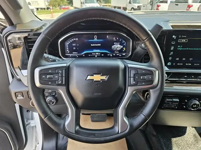2024 Chevrolet Silverado 1500 4WD Crew Cab 157" LT, 2.7L 4Cylind in Cars & Trucks in St. Albert - Image 22