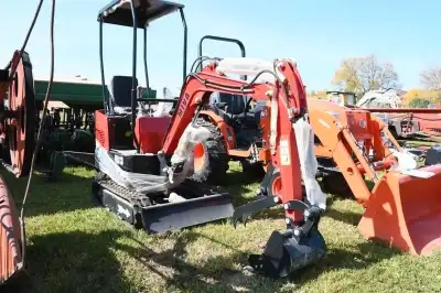 MIVA VA13 MINI EXCAVATOR (UNUSED) 2023 YEAR, DIGGING BUCKET & THUMB, RUBBER TRACKS, FRONT BLADE, 4 P...