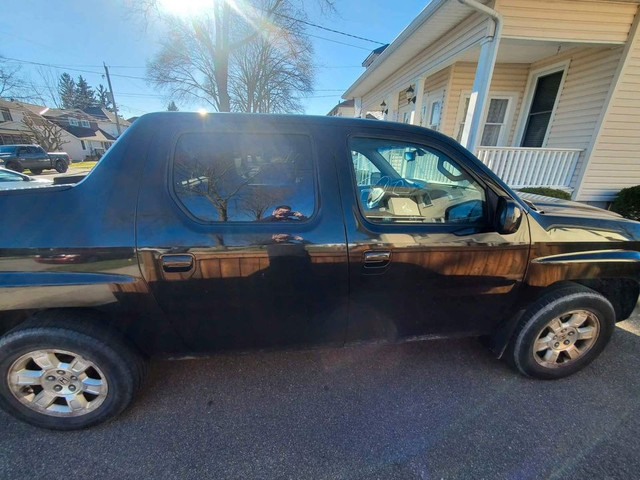 2008 Honda Ridgeline EX-L in Cars & Trucks in St. Catharines - Image 2