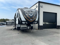  2018 XLR by Forest River 26HFS