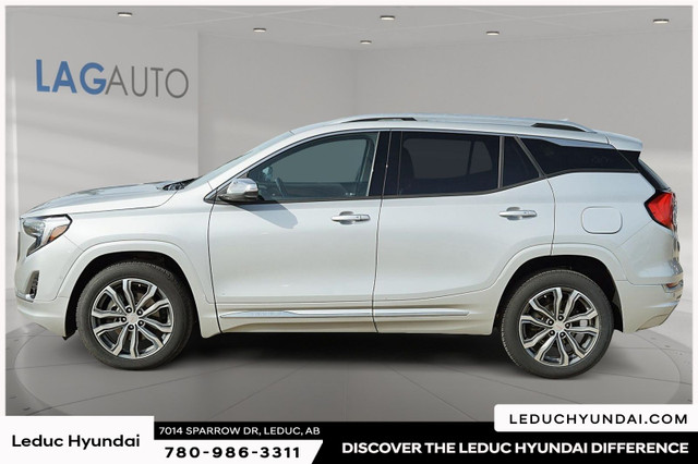 2018 GMC Terrain Denali 9-inch wheels, Remote start,  Heated and in Cars & Trucks in Edmonton - Image 4
