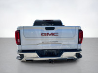 Powered by innovation, our used 2022 GMC Sierra 1500 SLT Crew Cab short box 4X4 delivers what you de... (image 3)