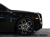 VENDU!!! Black Badge Cullinan, Black Diamond on Bespoke Interior Yellow, 22'' Part Polished Black Ba... (image 5)