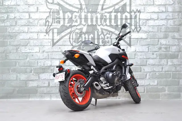 2020 Yamaha MT-09 ABS in Street, Cruisers & Choppers in Calgary - Image 5