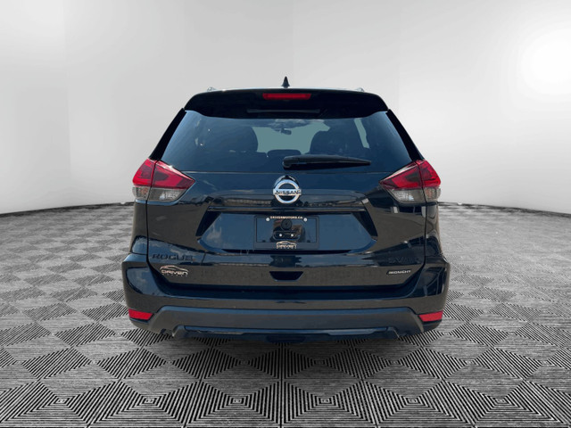 2018 Nissan Rogue AWD SV MIDNIGHT EDITION in Cars & Trucks in Medicine Hat - Image 4