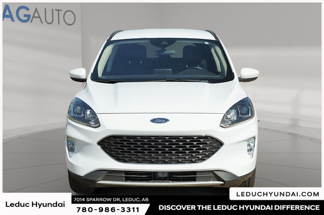 2020 Ford Escape SEL Remote start system, Heated front seats, Ha in Cars & Trucks in Edmonton - Image 2