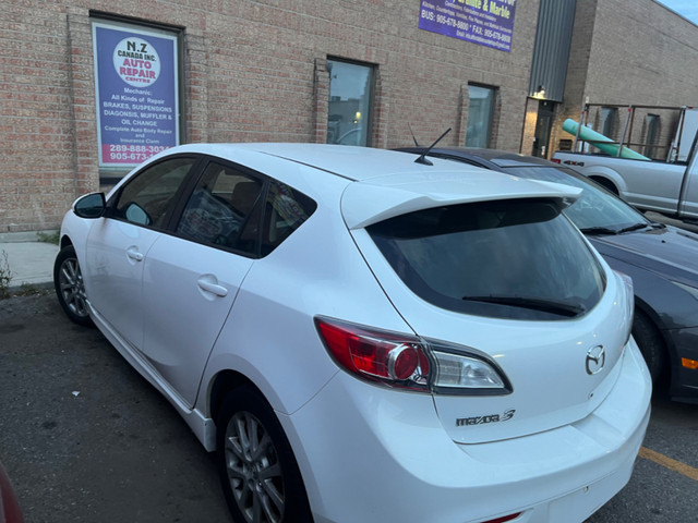 2011 Mazda 3 GT Sunroof , leather , 134200 km in Cars & Trucks in Mississauga / Peel Region - Image 4