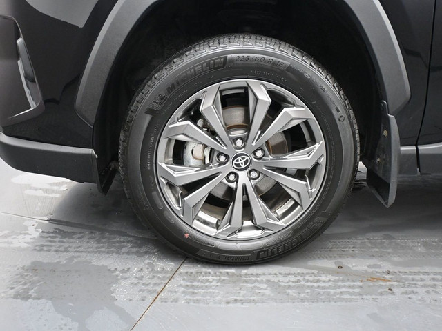 2024 Toyota RAV4 Hybrid LIMITED AWD | AWD | WIRELESS CHARGING |  in Cars & Trucks in Dartmouth - Image 4