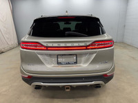 Looking for a stylish and reliable SUV with a touch of luxury? Look no further than this 2015 Lincol... (image 4)