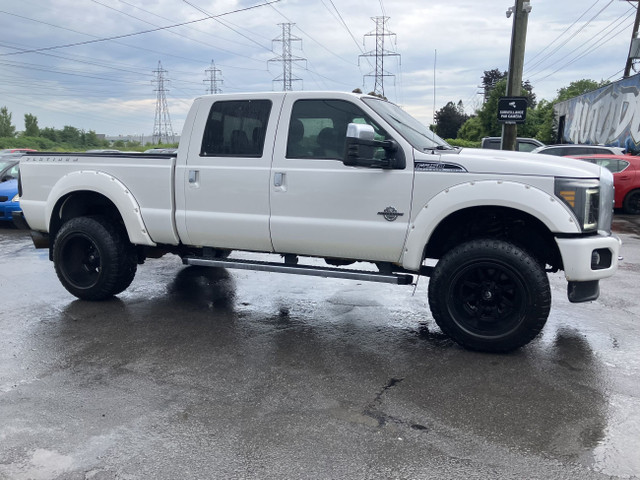 2015 Ford F 250 PLATINUM 4X4 * BEAU LOOK * in Cars & Trucks in Laval / North Shore - Image 4