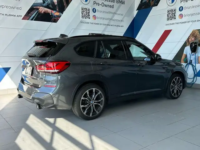 2021 BMW X1 xDrive28i in Cars & Trucks in Vancouver - Image 22