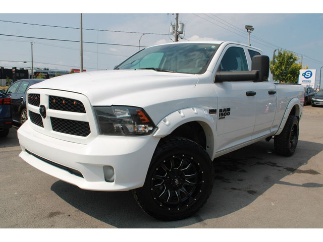 2019 Ram 1500 Classic Express 4x4 Quad Cab 6'4 Box, MAGS, LIFT K in Cars & Trucks in Longueuil / South Shore