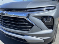 The 2025 Chevrolet Trailblazer LT in Sterling Grey Metallic is a stylish and practical subcompact SU... (image 2)