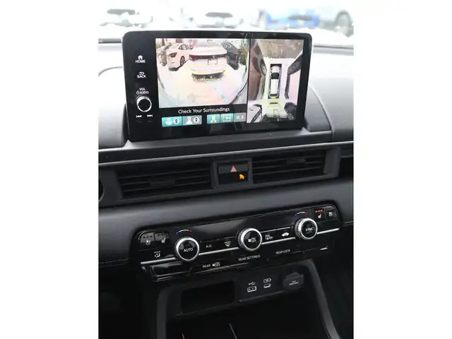 2025 Honda Pilot Touring - Navigation / Backup Camera / Sunroof in Cars & Trucks in Penticton - Image 17