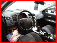 2011 VOLVO C30 T5 LEVEL CARFAX VERIFIED, CLEAN TITLE, DEALER SERVICED 115,000 KM AUTOMATIC TRANSMISS... (image 8)