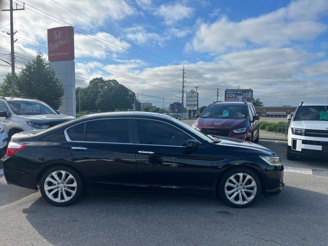 2015 Honda Accord Sedan Touring | One Owner | Full Service in Cars & Trucks in London - Image 3