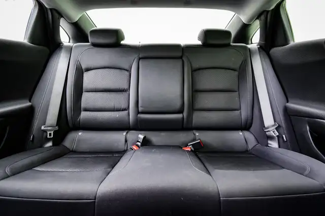2022 Chevrolet Malibu LT • REMOTE START • LED LIGHTS • CP/AA in Cars & Trucks in Kingston - Image 33