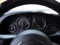 4x4, 3.6L V6, 35 Inch Tires, Steel Bumper, Heated Seats, Navigation, Fox Suspension, and so much mor... (image 2)
