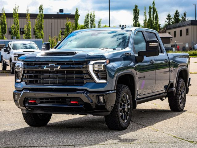 2025 Chevrolet Silverado 3500HD LTZ in Cars & Trucks in Strathcona County - Image 4