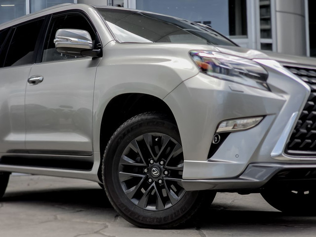 2021 Lexus GX 460 Premium Pkg | AWD | Safety Certified in Cars & Trucks in City of Toronto - Image 3