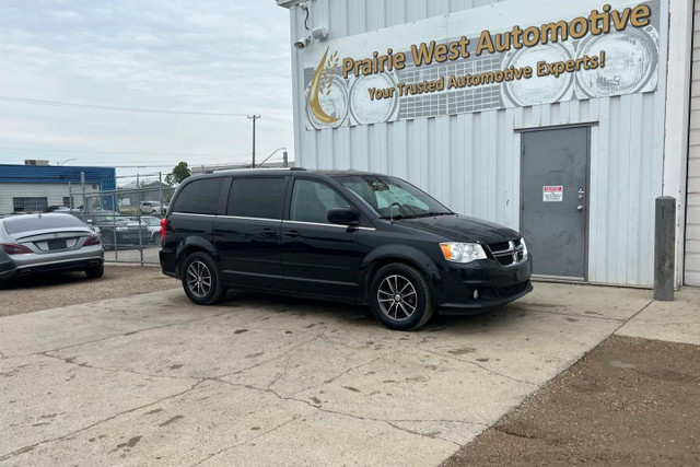 2017 Dodge Grand Caravan SE - 7 Seat Passenger in Cars & Trucks in Saskatoon - Image 4