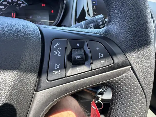 Chevrolet Spark 2019 1LT Manuelle Écran 7po CarPlay à vendre in Cars & Trucks in Trois-Rivières - Image 18