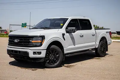 ENGINE: 3.5L V6 ECOBOOST -inc: auto start/stop technology system 3.31 Axle Ratio GVWR: 7 100 lbs (3...