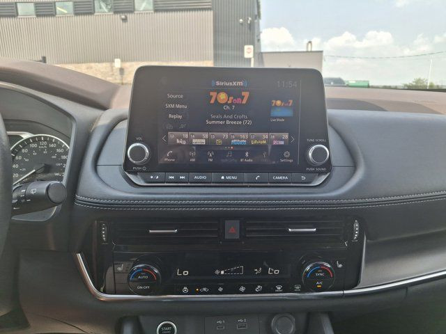 2022 Nissan Rogue SV AWD | Pano Roof | Heated Seats + Steering in Cars & Trucks in Guelph - Image 4