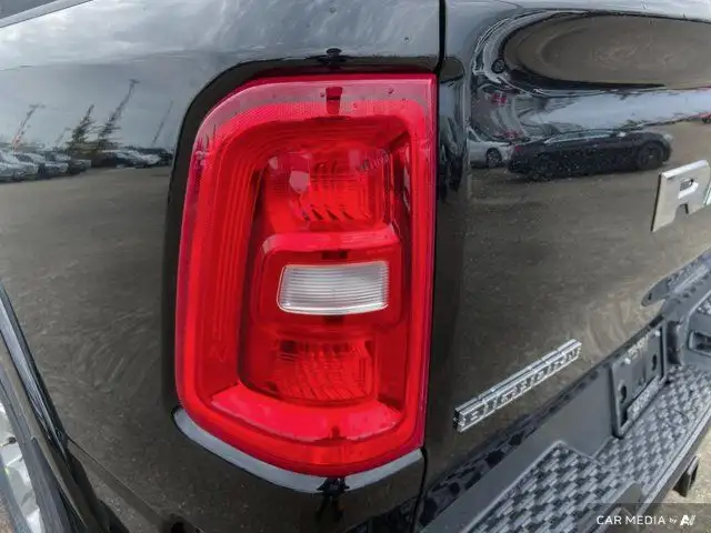 2025 Ram 1500 Big Horn | 3.0L I–6 Hurricane Twin Turbo dans Autos et camions dans Ville d’Edmonton - Image 16