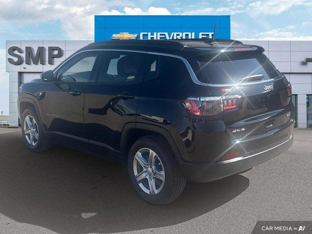 2024 Jeep Compass North | 4x4 | Sunroof | Heated Seats + in Cars & Trucks in Saskatoon - Image 4