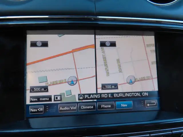 2011 Jaguar XJ XJL - LONG WHEEL BASE - LOW LOW KM - 56,000KMS !! dans Autos et camions dans Région d’Oakville/Halton - Image 37