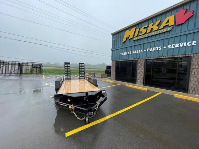 8 Ton Equipment Float Trailer - Made in Canada in Cargo & Utility Trailers in Oshawa / Durham Region - Image 4