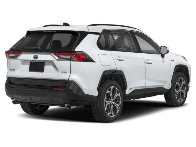 2025 Toyota RAV4 Plug-In Hybrid XSE in Cars & Trucks in Markham / York Region - Image 2