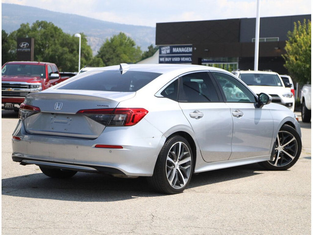 2022 Honda Civic Sedan Touring CVT Sedan - One Owner / BC Vehicl in Cars & Trucks in Penticton - Image 3