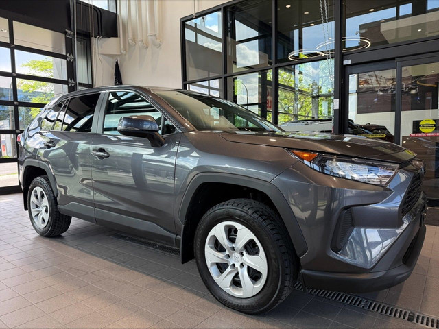 2023 Toyota RAV4LE in Cars & Trucks in City of Montréal - Image 2
