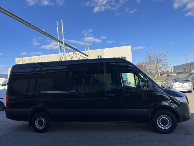 2019 Mercedes-Benz Sprinter Van MERCEDES Sprinter 2500 - CREW in Cars & Trucks in Oakville / Halton Region - Image 3
