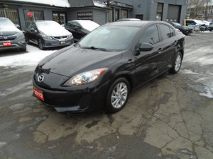 2012 Mazda 3 GS-SKY/ HEATED SEATS / NEW BRAKES / NEW TIRES/MINT