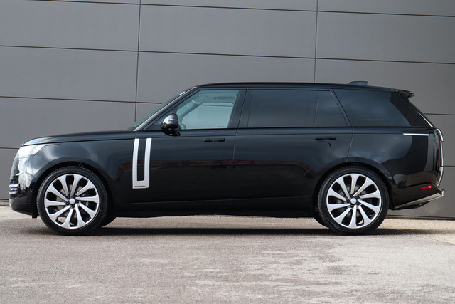 2024 Land Rover New Range Rover P530 AUTOBIOGRAPHY LWB 7-SEAT in Cars & Trucks in London - Image 3