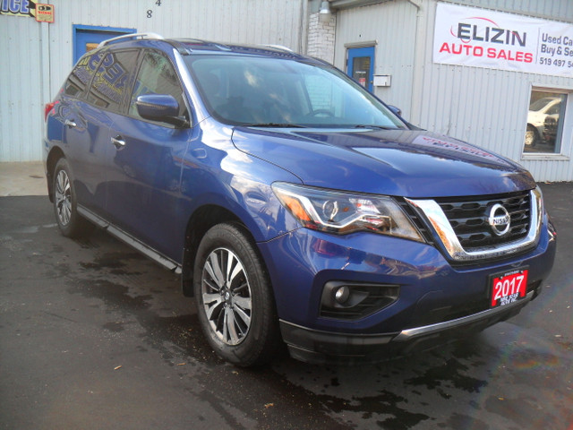 2017 Nissan Pathfinder|7 PASSANGER|BACK UP CAMREA|CERTIFIED|163K in Cars & Trucks in Kitchener / Waterloo - Image 2