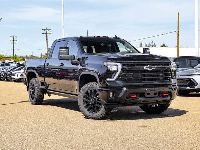 2025 Chevrolet Silverado 3500HD LTZ | Tonneau Cover in Cars & Trucks in Edmonton - Image 2